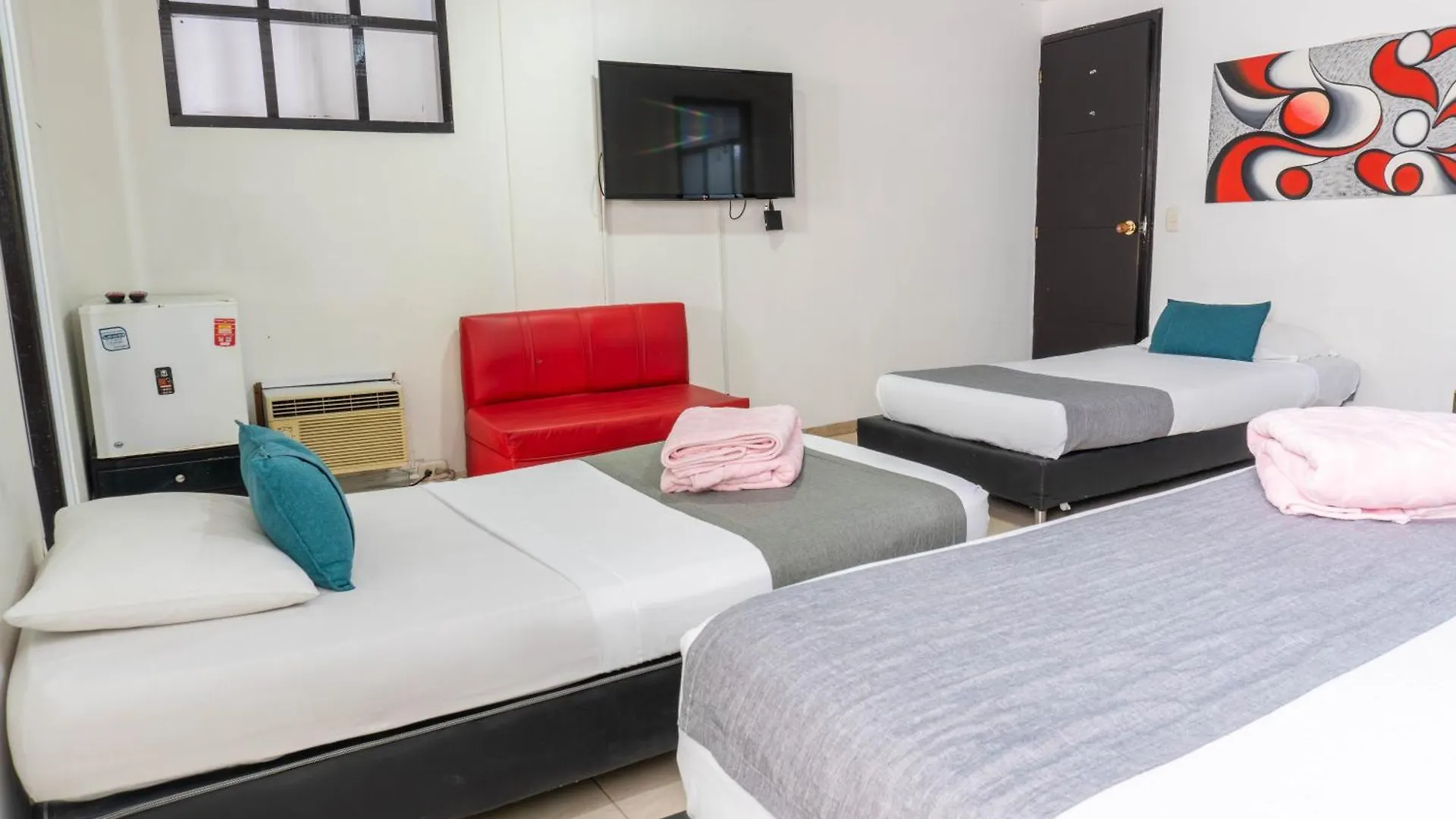 Hotel Casa White 메딜린